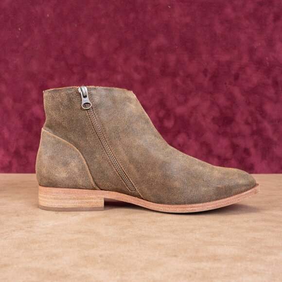 Kork Ease Women Riley Taupe Distress Leather Western Ankle Boots size 9.5 - Picture 8 of 8